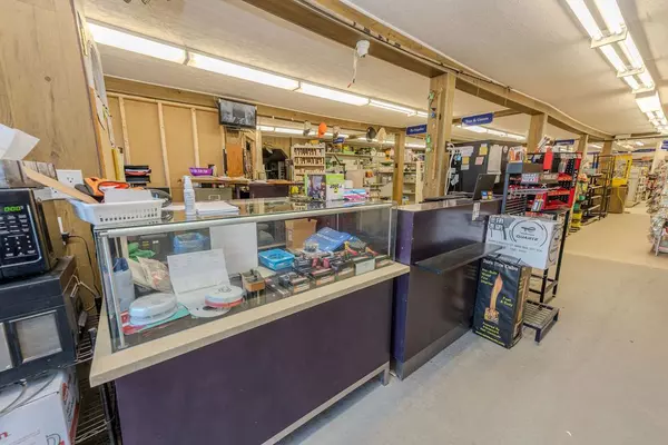 Leeds And The Thousand Islands, ON K0H 2N0,139 Main ST
