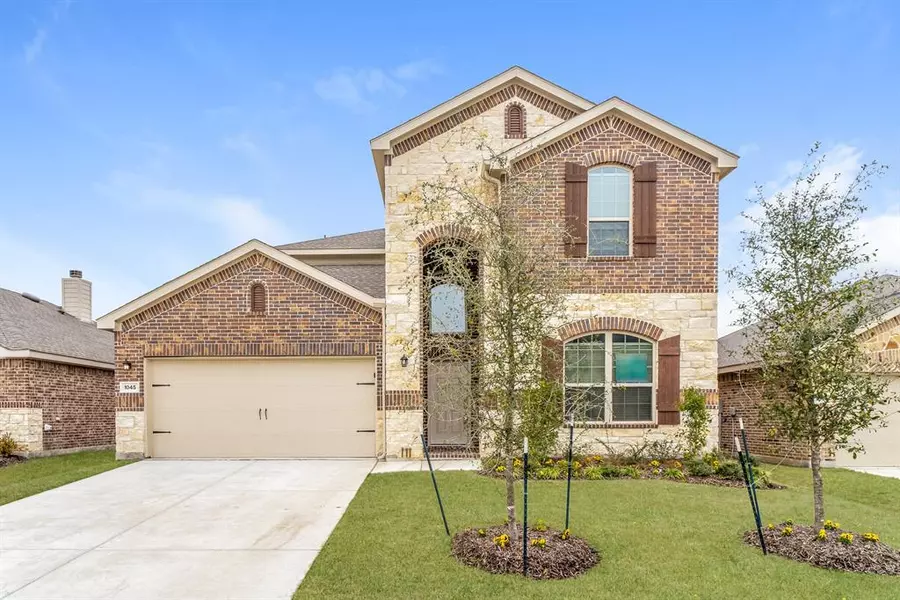 1045 N Churchill Drive, Fate, TX 75189