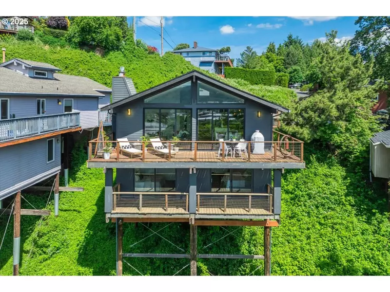 5237 N EMERSON DR, Portland, OR 97217