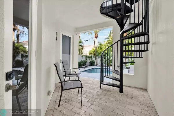 Boca Raton, FL 33432,425 N Ocean Boulevard #3