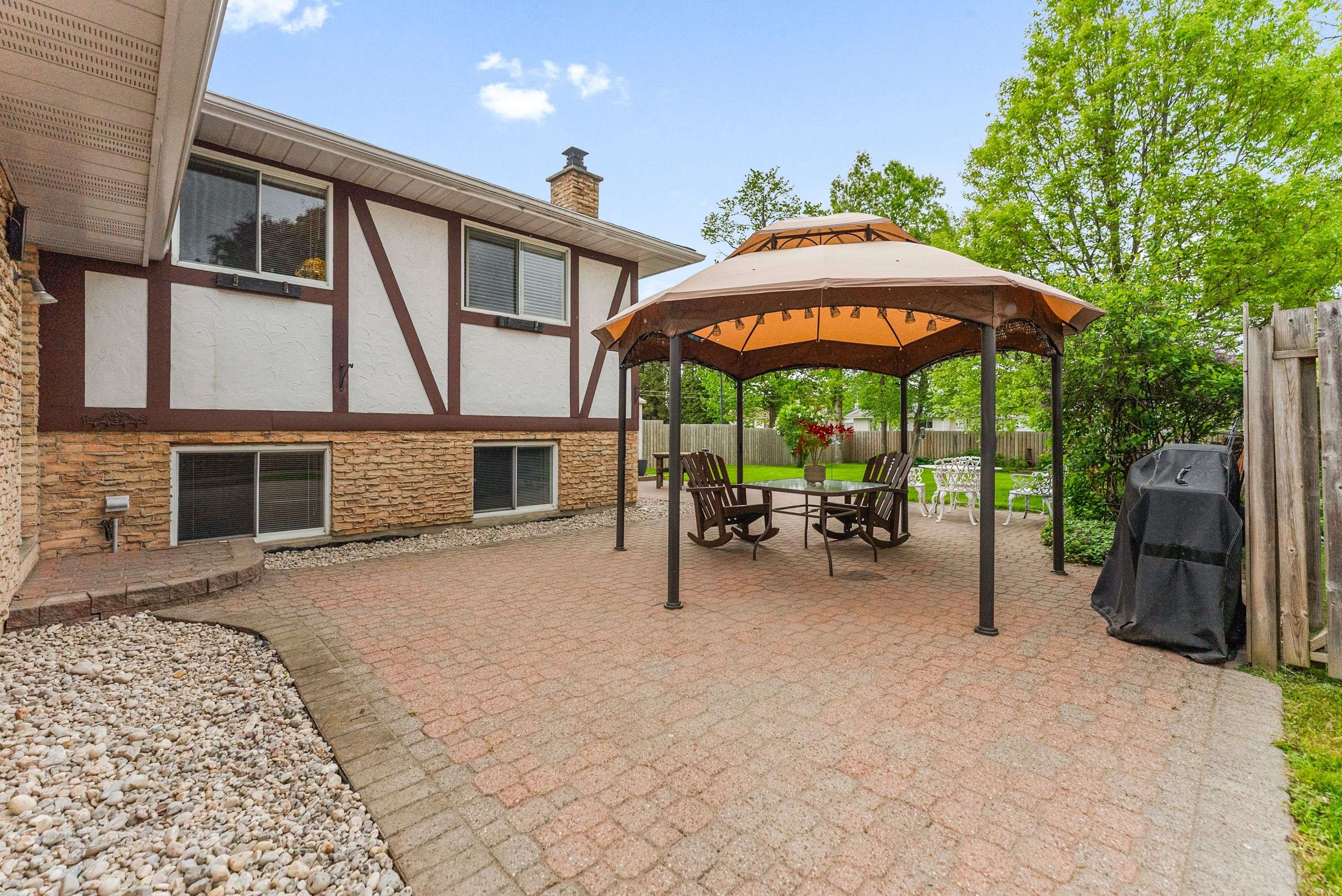 Cornwall, ON K6J 3M6,771 Laflin AVE
