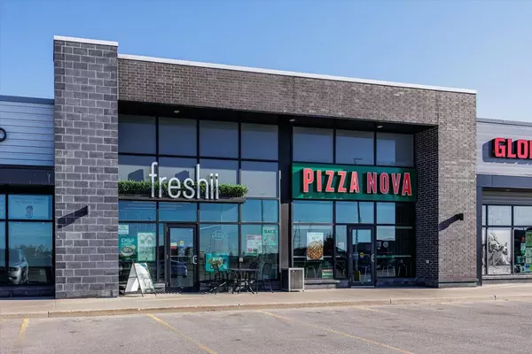 Innisfil, ON L9S 4J1,1484 Innisfil Beach RD #4