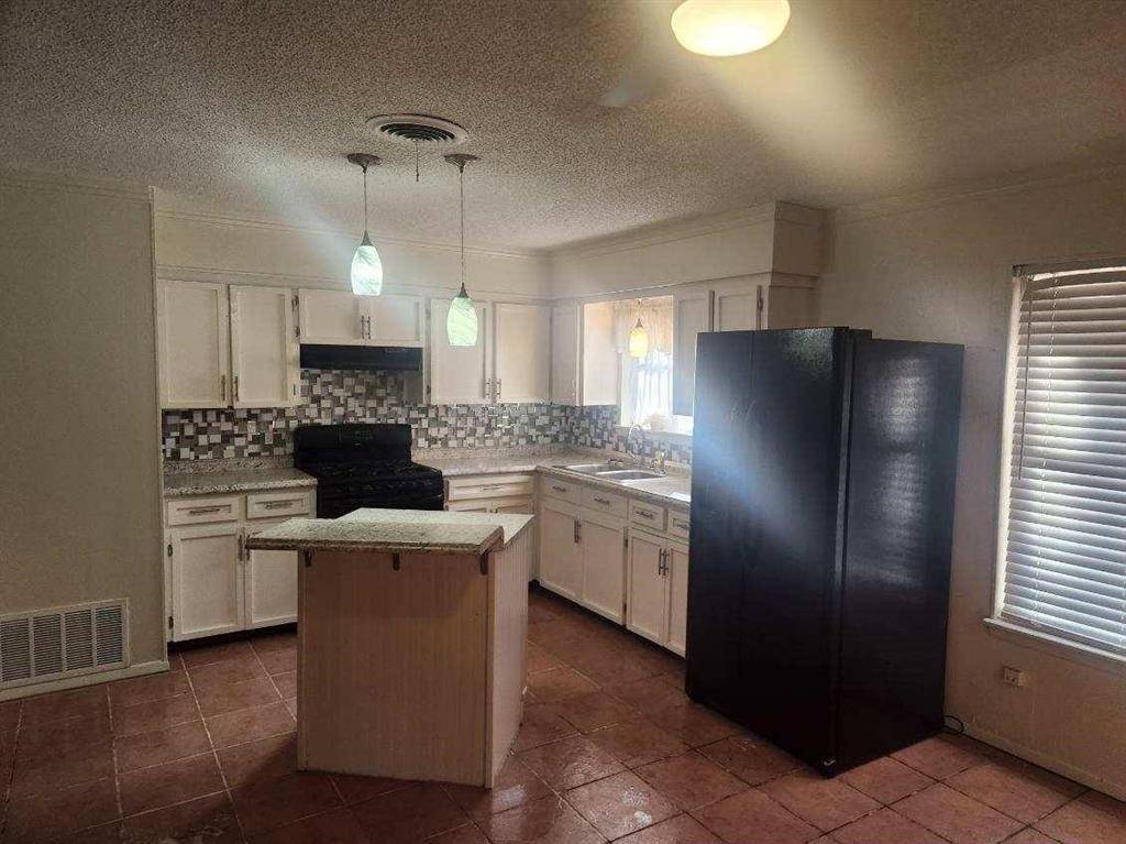 Cooper, TX 75432,1100 8th Street
