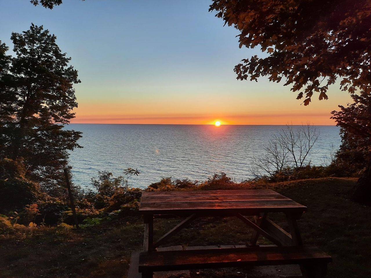 Ashfield-colborne-wawanosh, ON N7A 3Y2,65 CHEROKEE LN