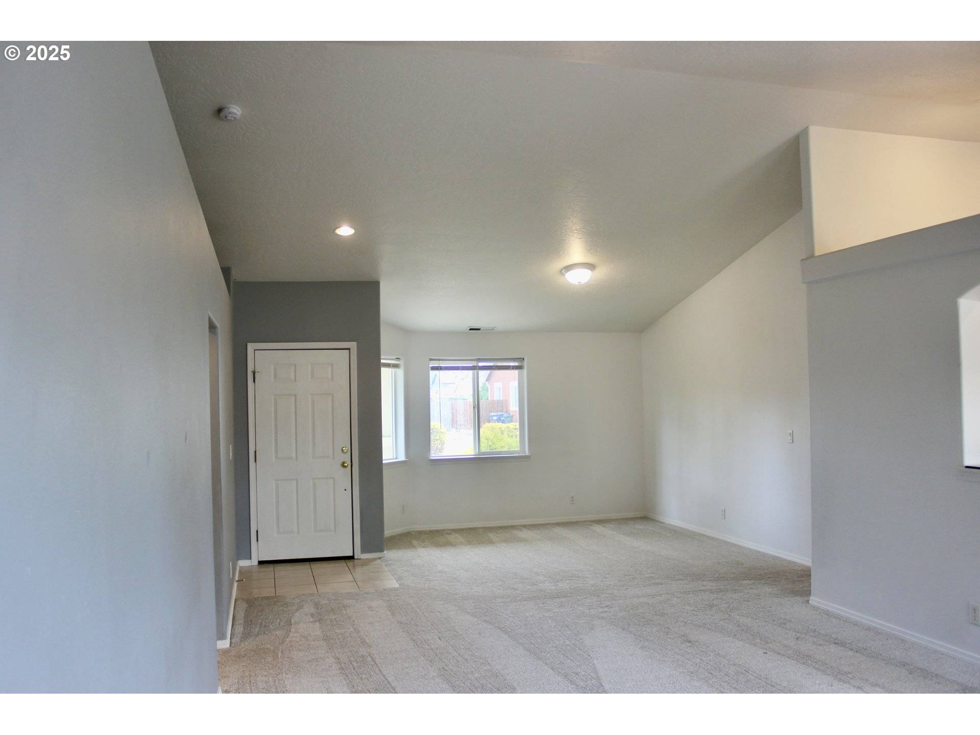 Creswell, OR 97426,203 ROBIN CT
