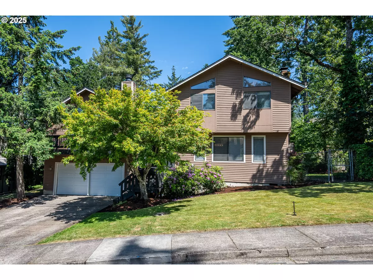 Springfield, OR 97478,595 S 68TH PL