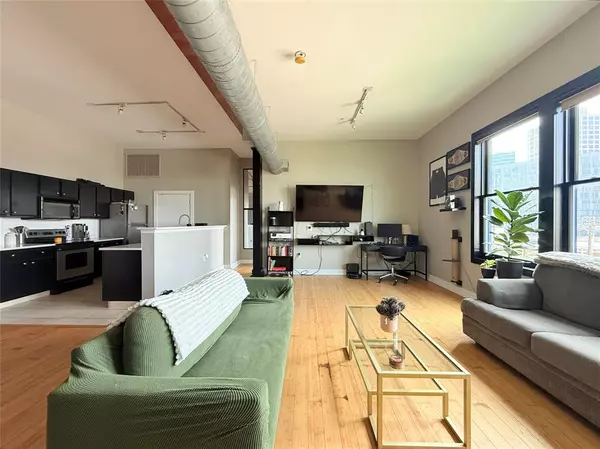 Dallas, TX 75204,2502 Live Oak Street #309