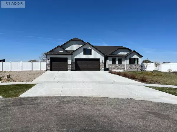 5025 E Ball Circle, Iona, ID 83427