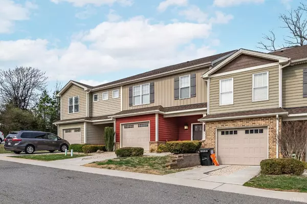 Forest, VA 24551,1085 Commonwealth CIR