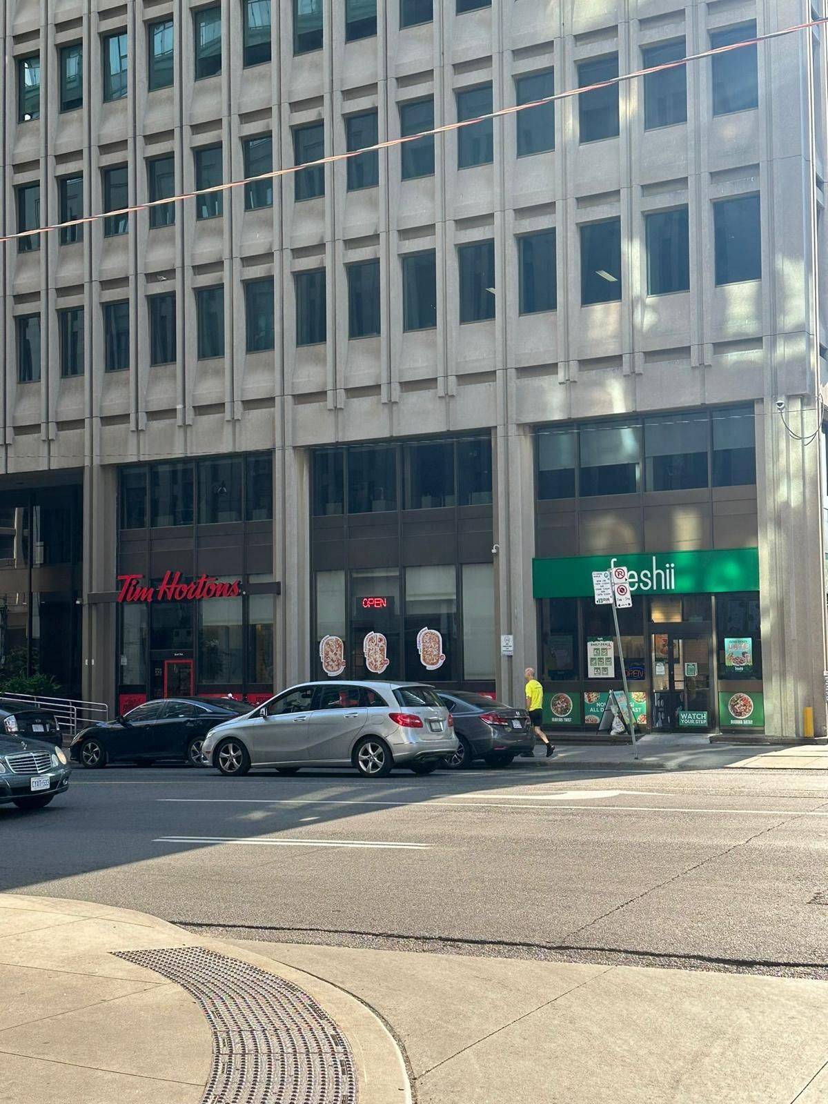 Toronto C01, ON M5S 3C4,987 Bay ST