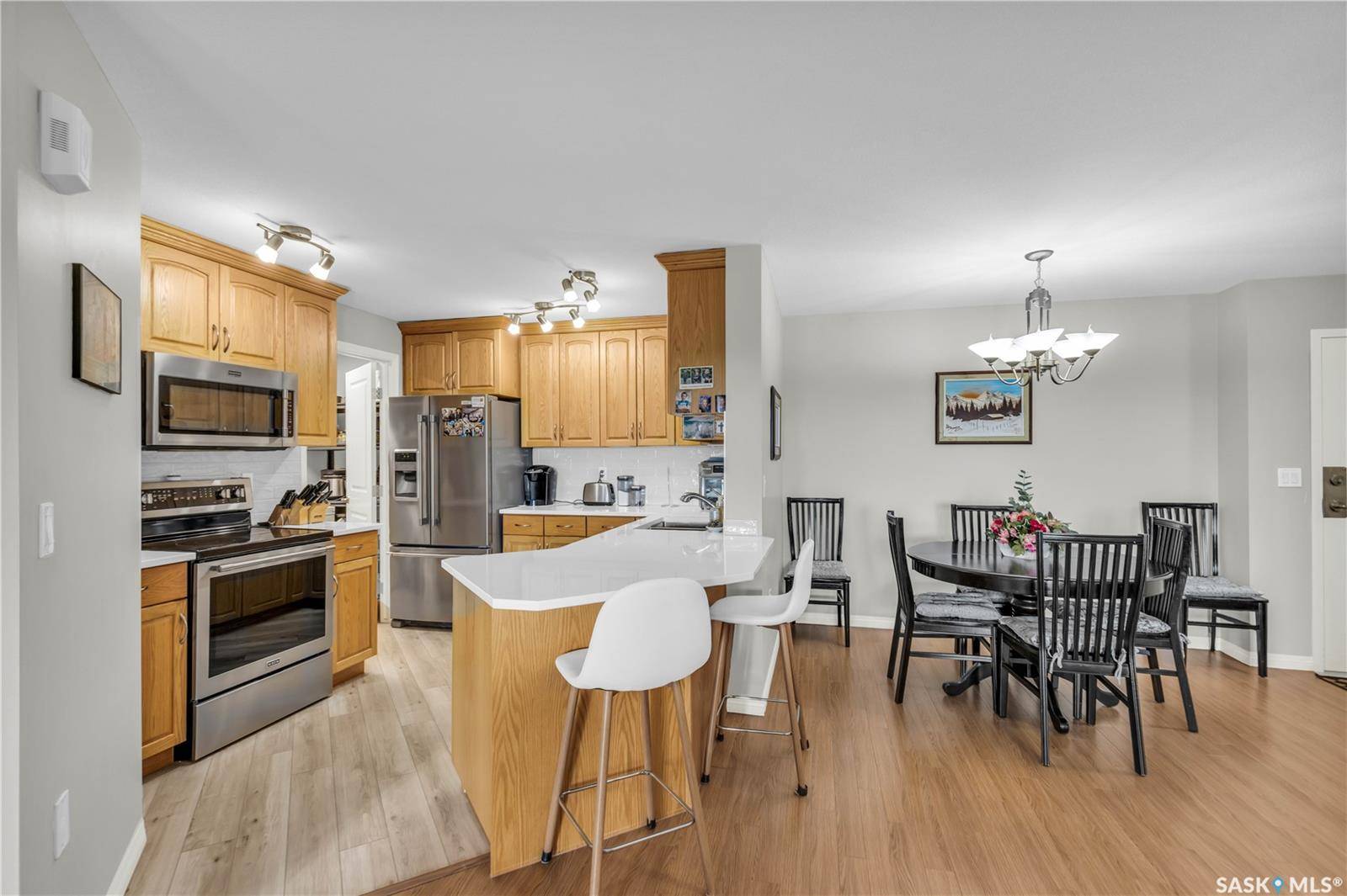 Saskatoon, SK S7J 5L9,2221 Adelaide STREET E ##805