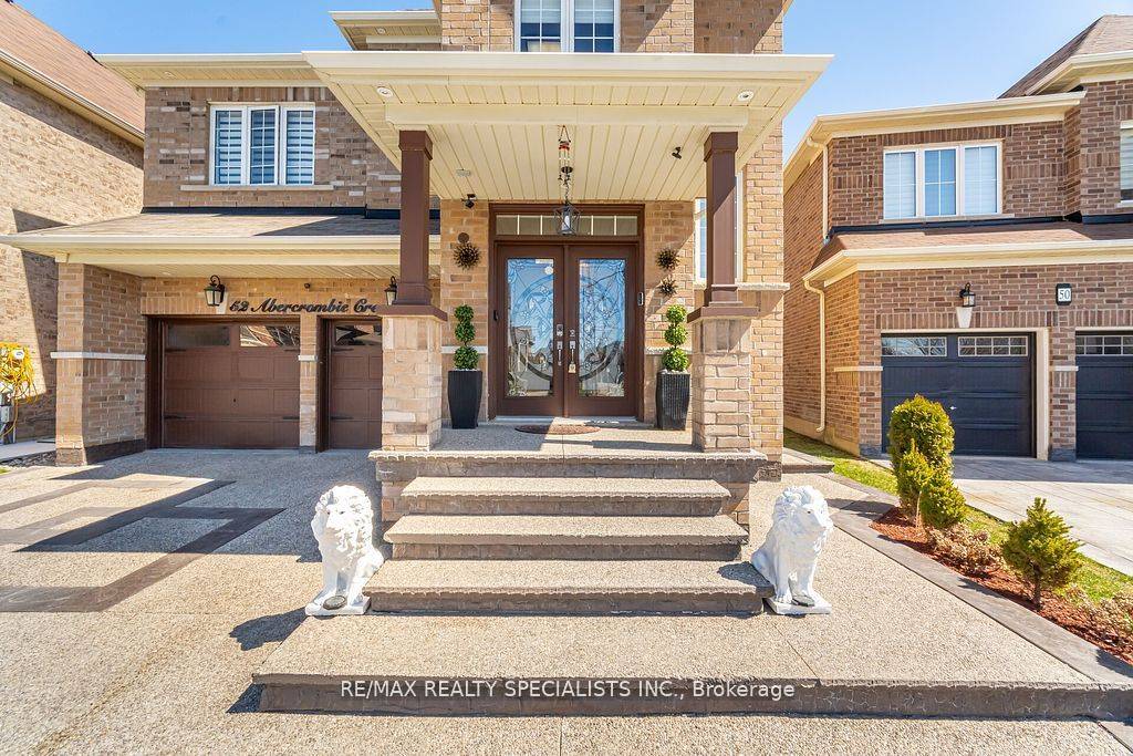 Brampton, ON L7A 4N1,52 Abercrombie CRES
