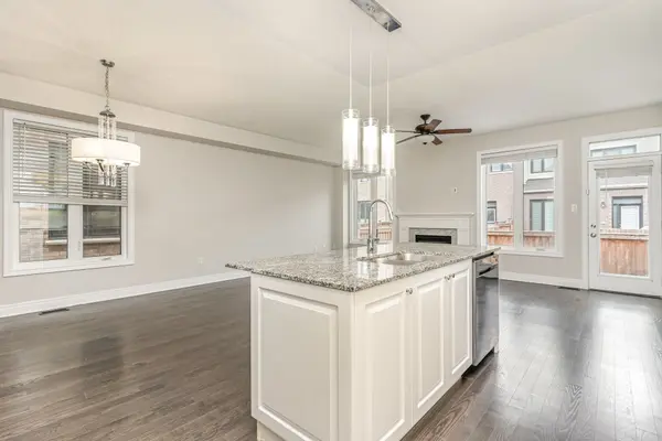 Milton, ON L9E 1K2,1135 Hamman WAY