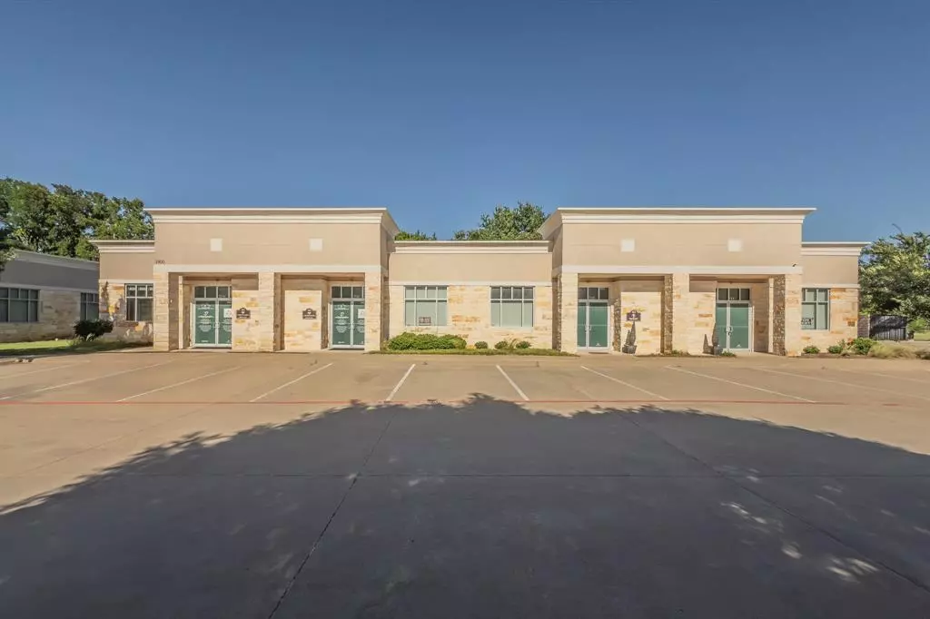 Mckinney, TX 75070,3900 S Stonebridge Drive #401 & 402; 404
