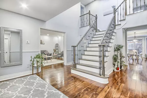 Brampton, ON L6Z 3E5,44 Barr CRES