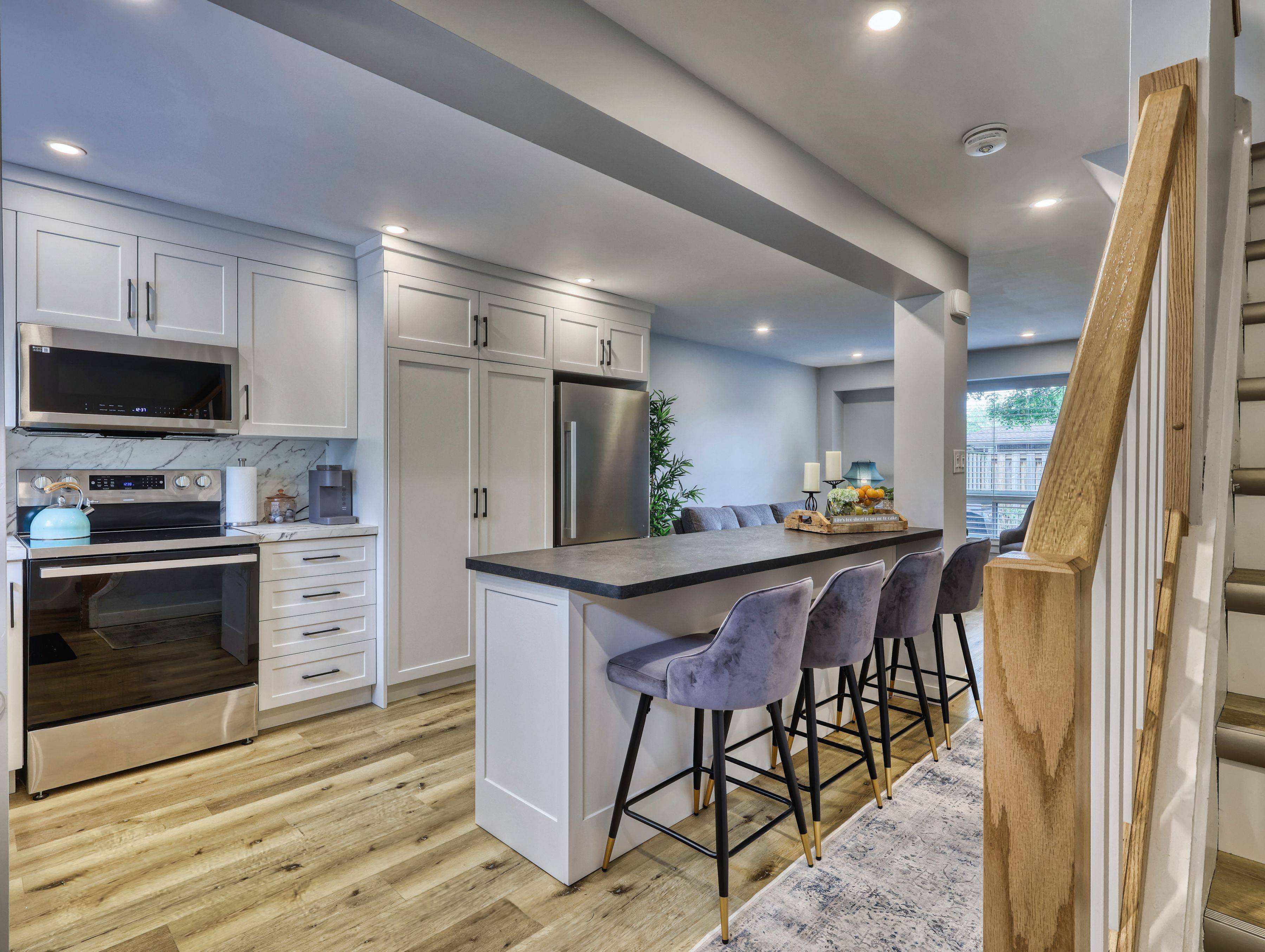 St. Catharines, ON L2N 5T7,25 Linfield DR #4