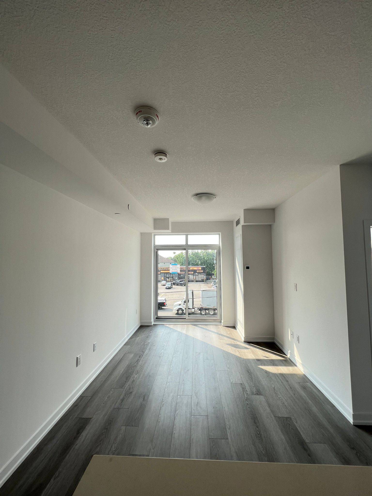 Hamilton, ON L0R 2H4,460 Dundas St ST #305