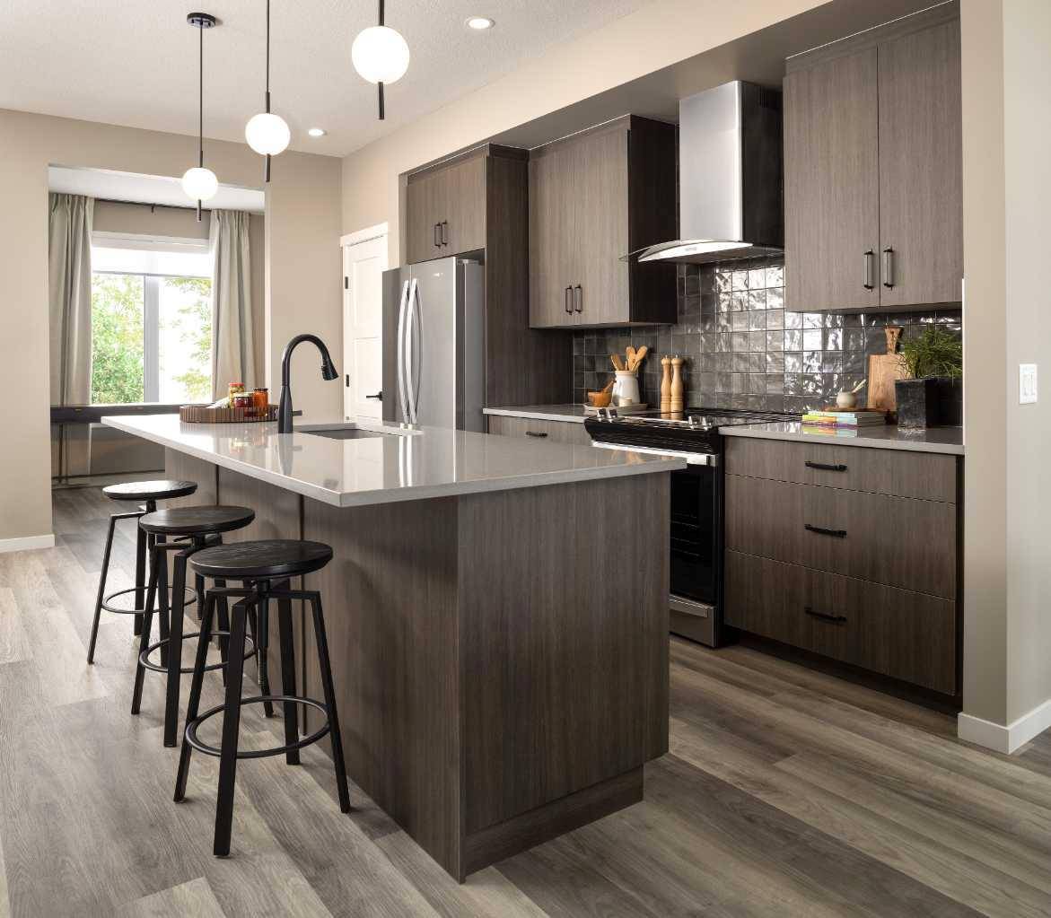 Airdrie, AB T4B5V2,168 Sawgrass Gate NW