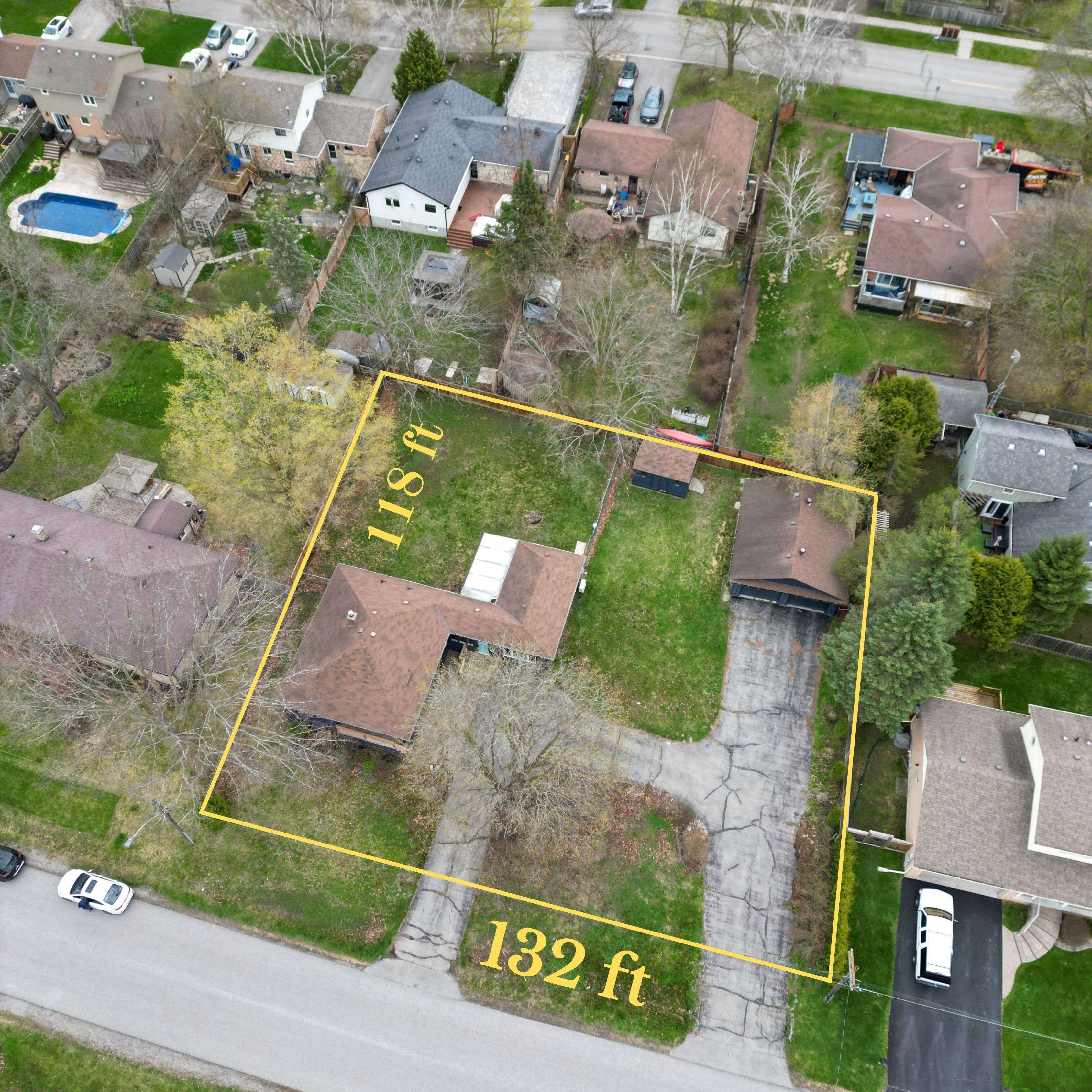 East Gwillimbury, ON L0G 1M0,7 Victory DR