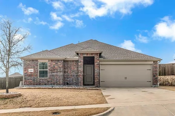 3208 Sandstone Drive,  Sherman,  TX 75092