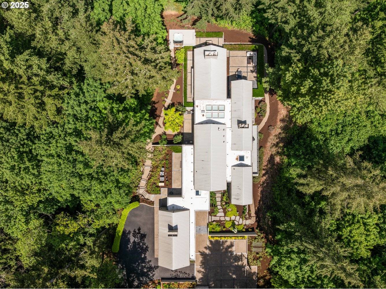 Portland, OR 97229,4140 NW THUNDER CREST RD