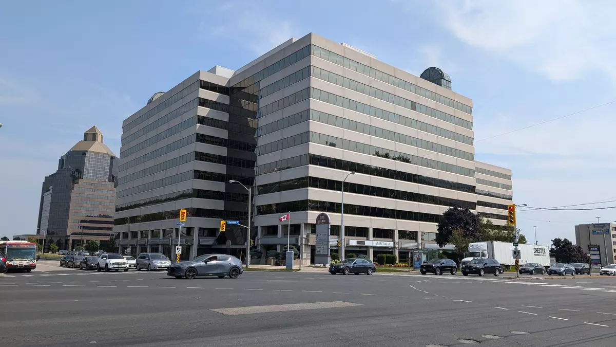 Toronto E11, ON M1B 3V4,305 Milner AVE #700-10