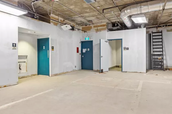 Ottawa Centre, ON K1P 6M7,200 LAURIER AVE #600