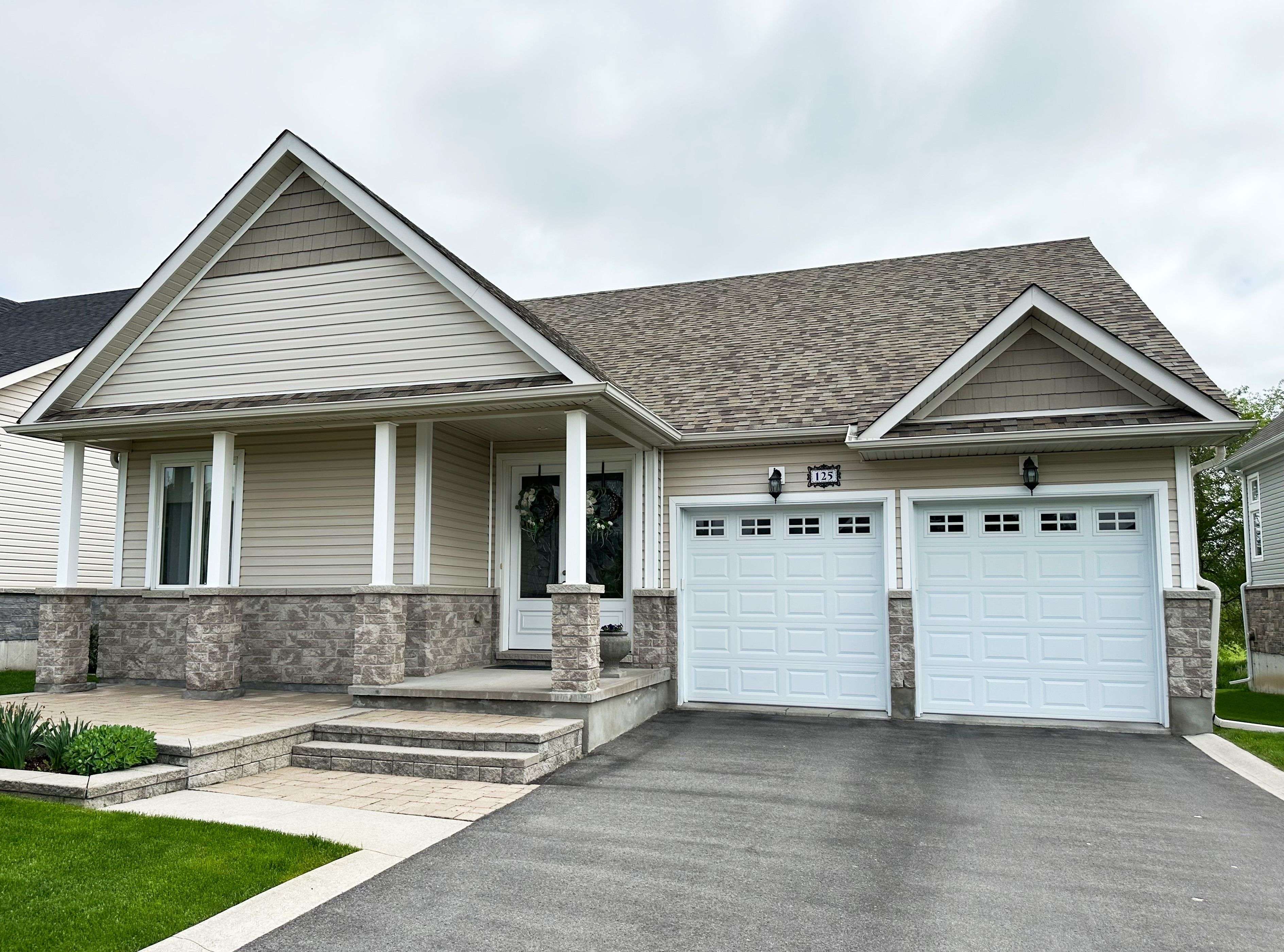 125 Country Club DR, Loyalist, ON K0H 1G0