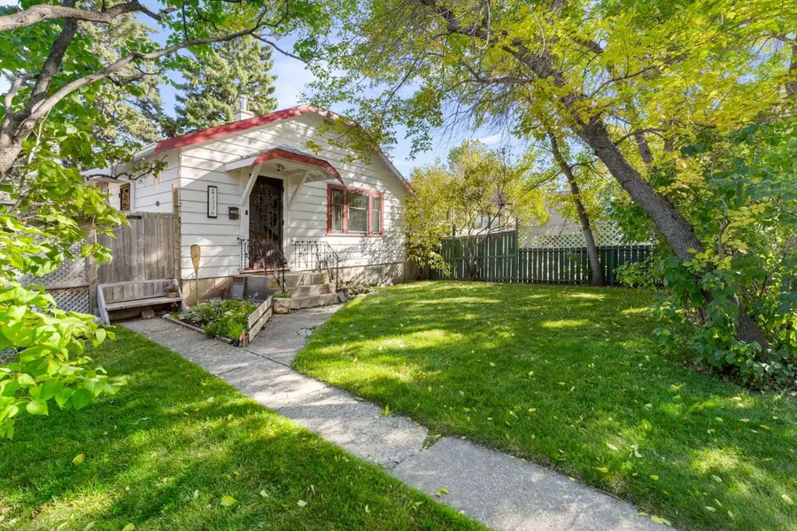 5336 2 ST SW, Calgary, AB T2R 0W4