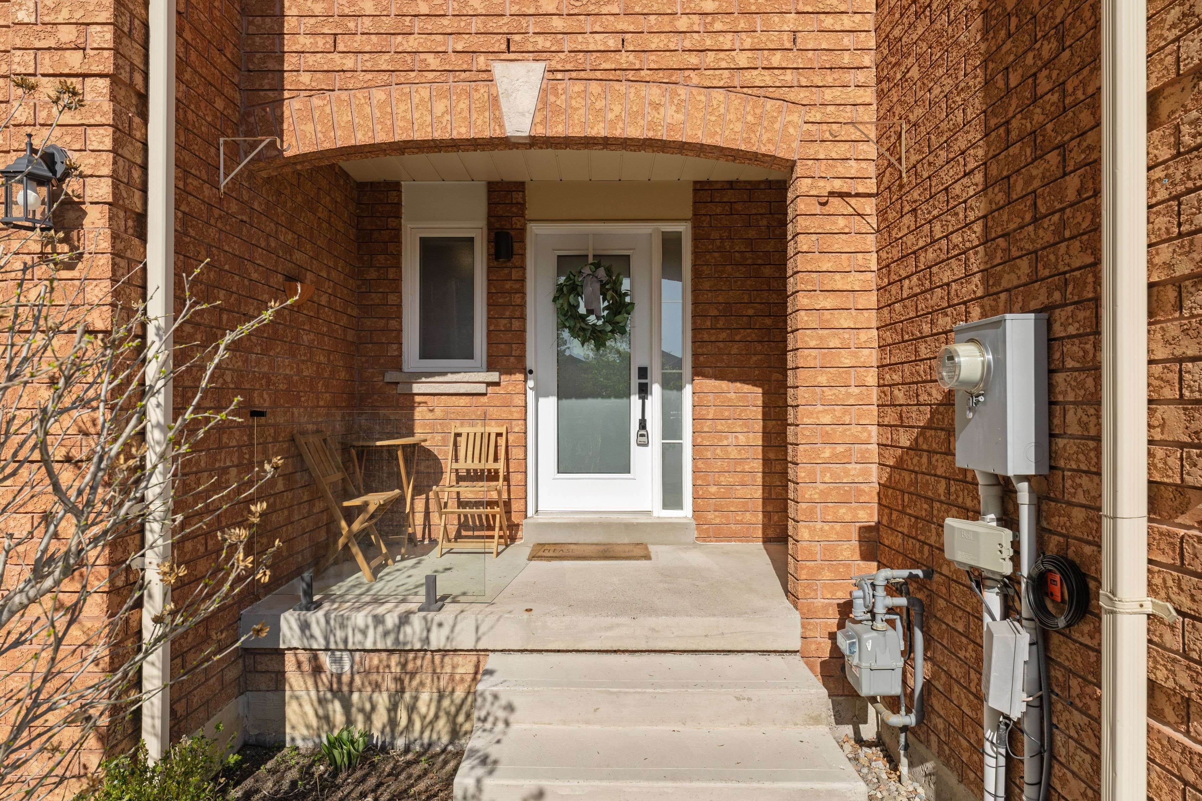 Vaughan, ON L4L 8Y6,88 Tumbleweed CT