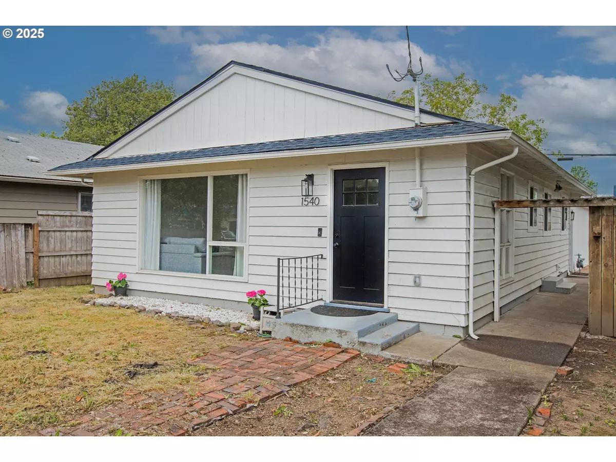 Junction City, OR 97448,1540 JUNIPER ST