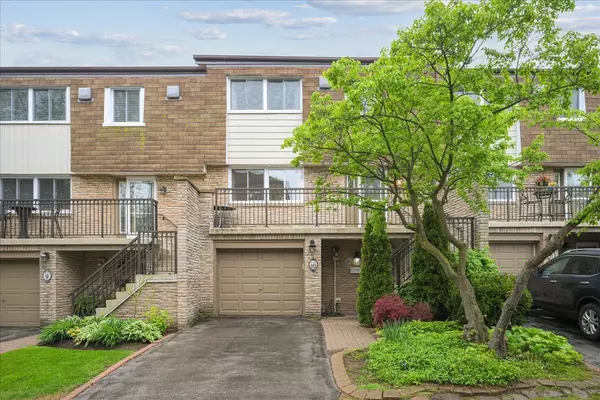 2120 Marine DR #10, Oakville, ON L6L 1B7