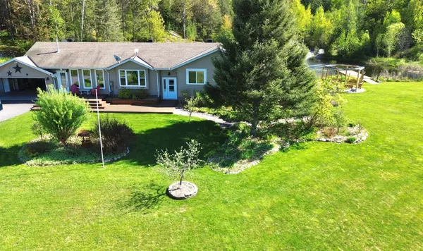 Callander, ON P0H 1H0,11 Rivers RD W