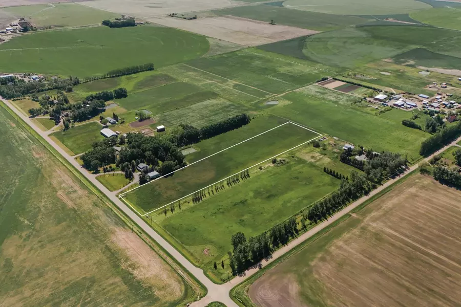 7.76 Acres Township Road 84, Rural Lethbridge County, AB T1J 5N7