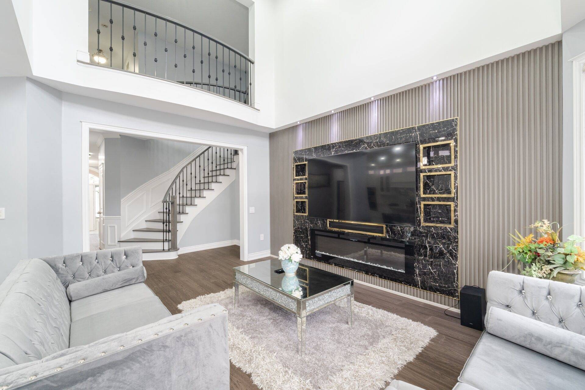 Brampton, ON L6P 2W2,44 Eaglesprings CRES