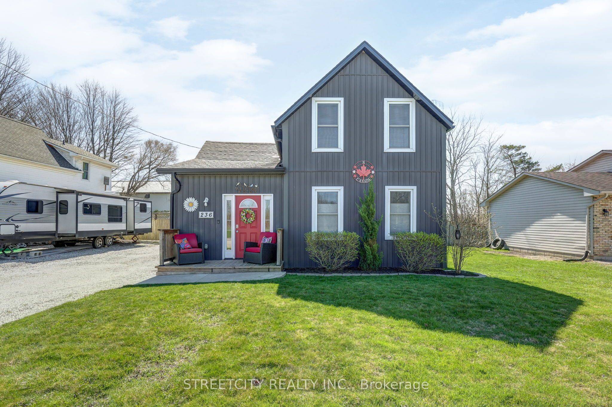 Dutton/dunwich, ON N0L 1J0,236 Marsh Line