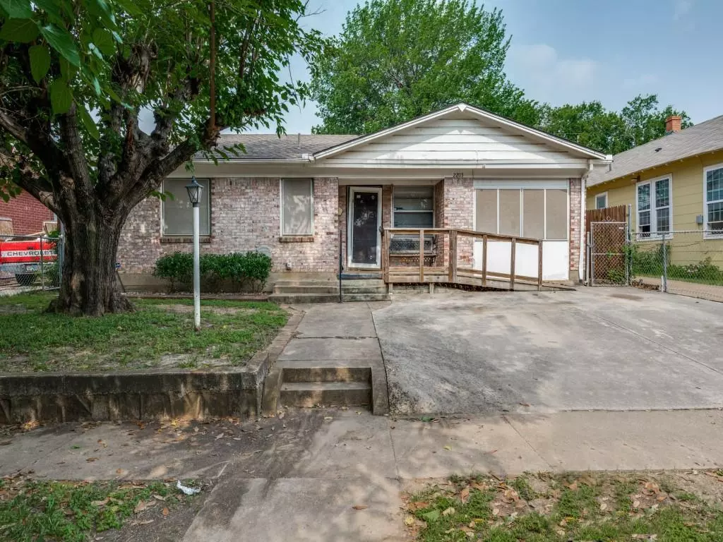 Fort Worth, TX 76164,2203 Gould Avenue
