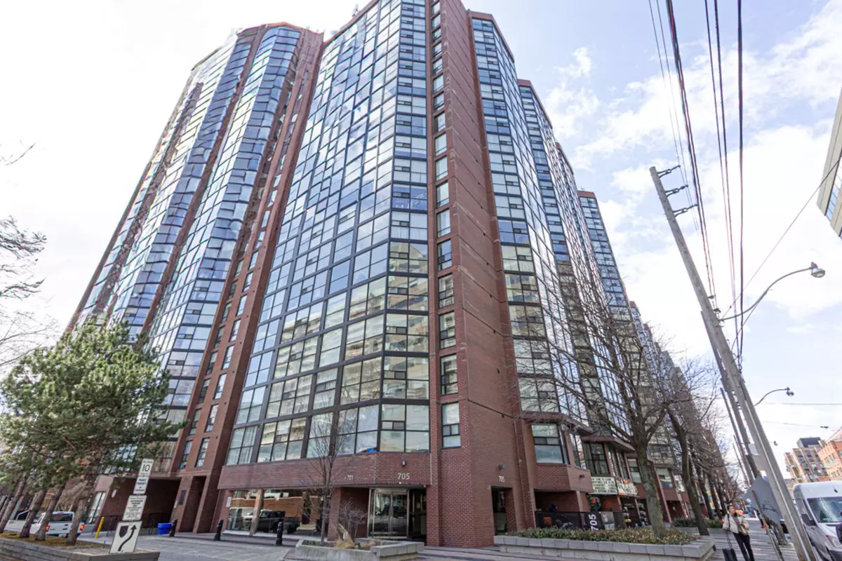 Toronto C01, ON M5V 2W8,705 King ST W #405
