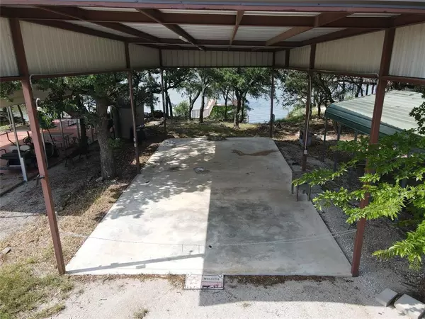 May, TX 76857,538 Oak Point