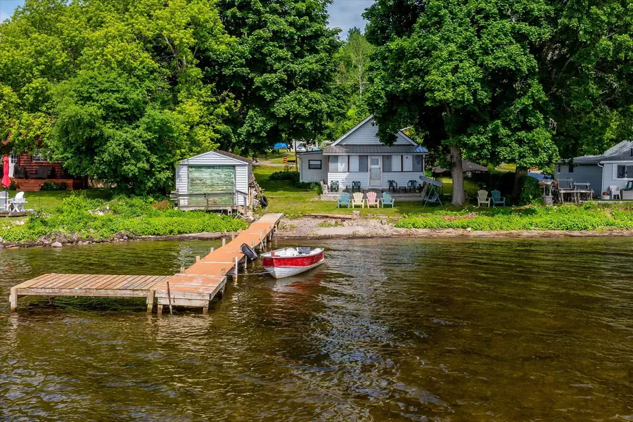 223 Paudash ST, Hiawatha First Nation, ON K0L 2G0