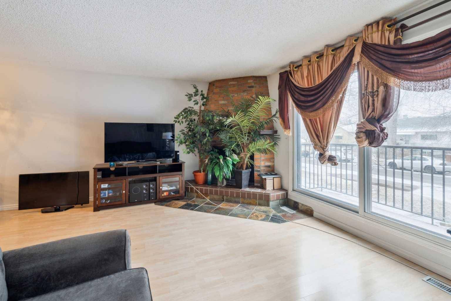 Calgary, AB T2E 1C5,509 & 511 13 AVE Northeast