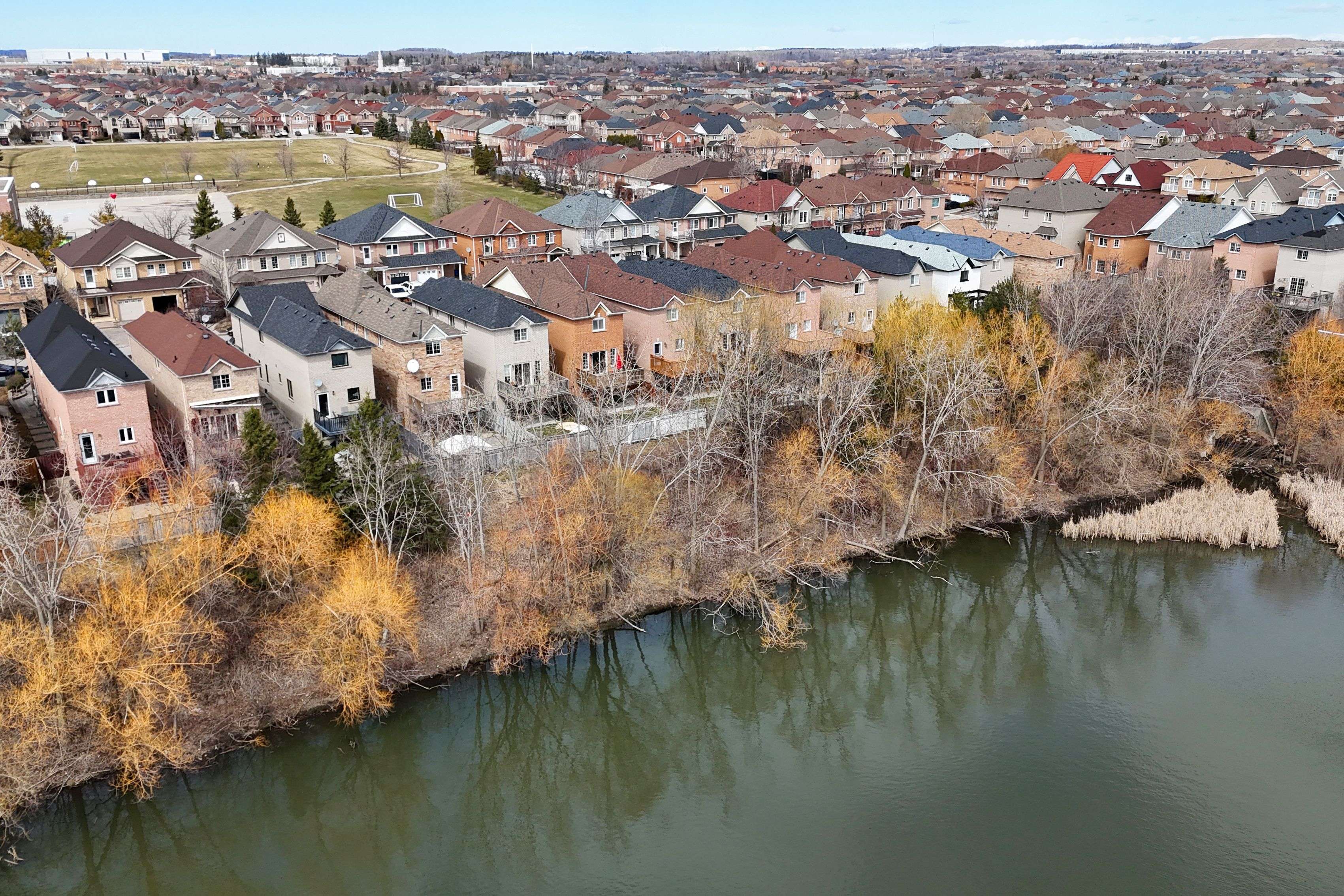 Vaughan, ON L6A 3K8,33 Del Francesco WAY
