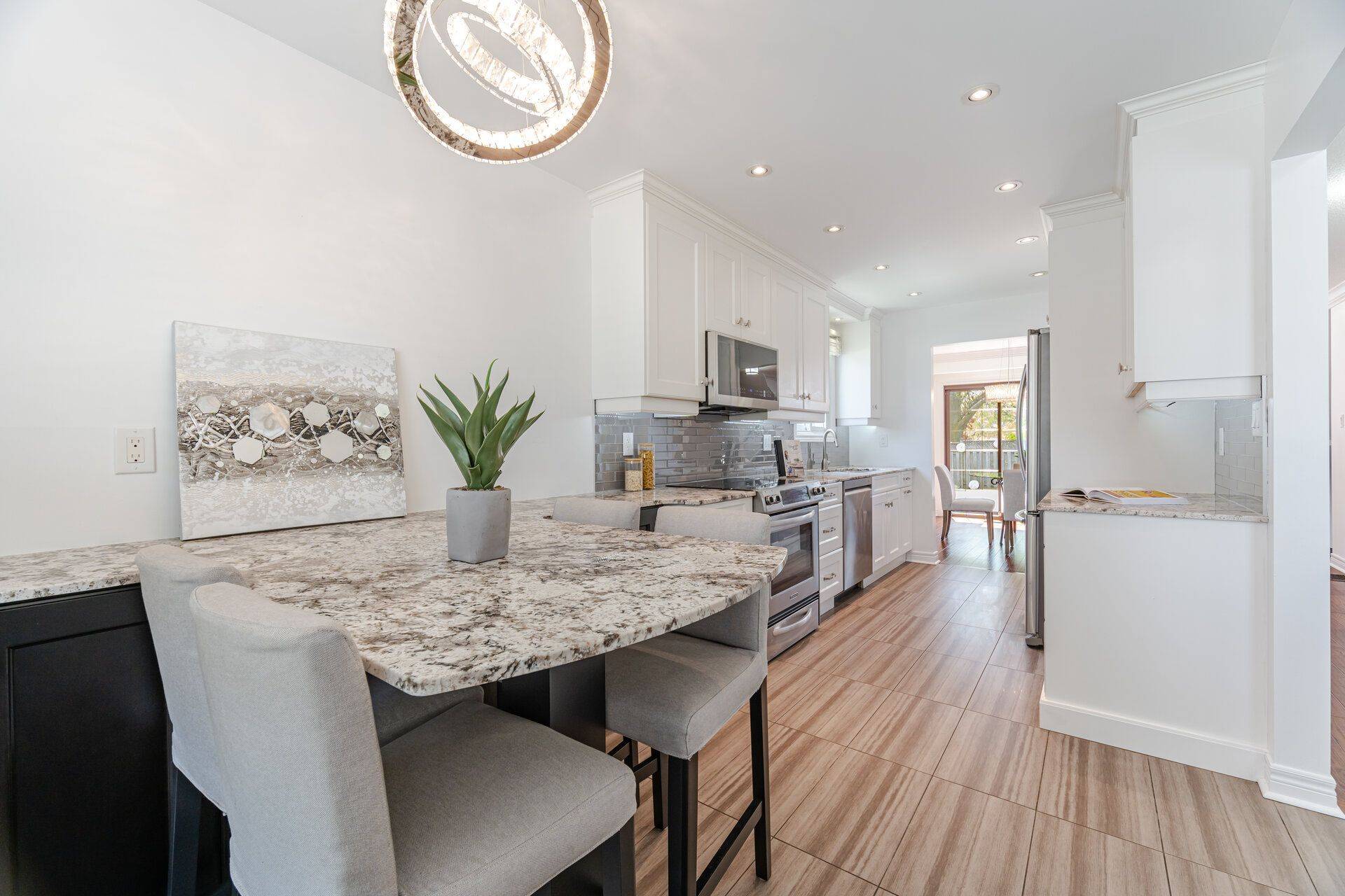 Brampton, ON L6V 3T1,6 Winterfold DR
