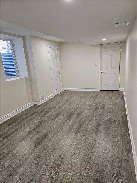 Hamilton, ON L8B 1X8,151 Agro (Basement) ST