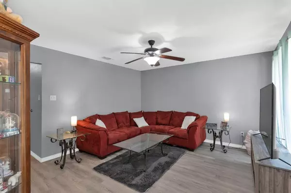 Celeste, TX 75423,704 Windy Hill