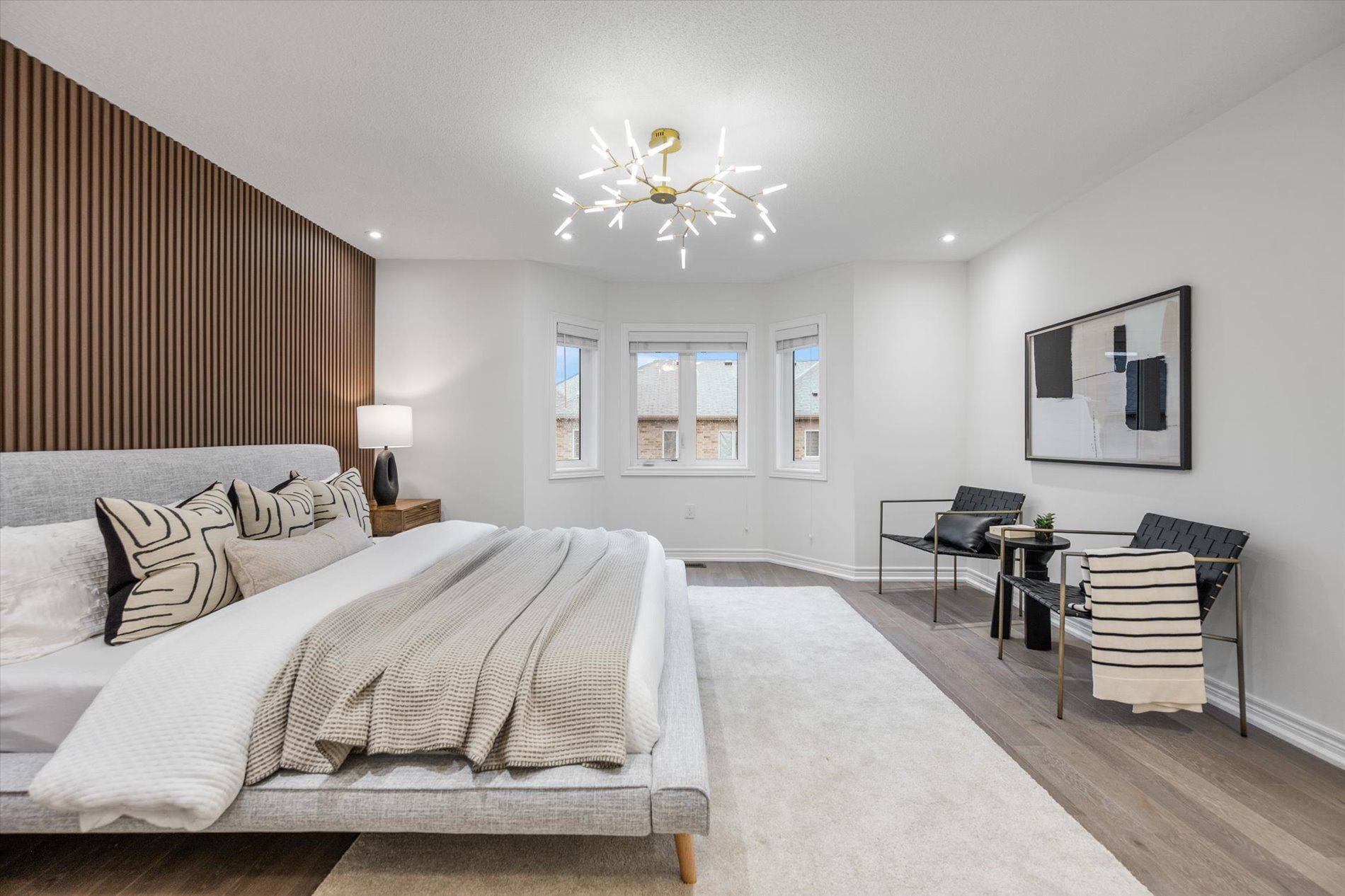 Oakville, ON L6H 0S2,428 George Ryan AVE