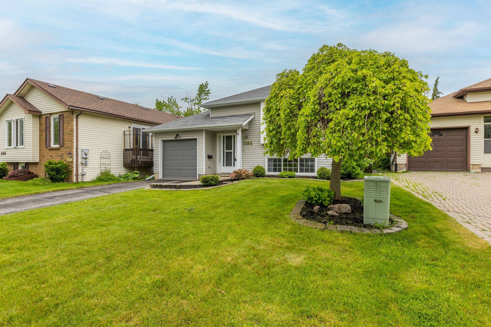 Peterborough West, ON K9K 2B7,1184 Huntington CIR