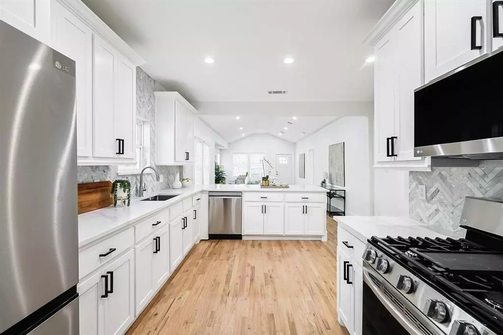 Dallas, TX 75206,2511 Madera Street