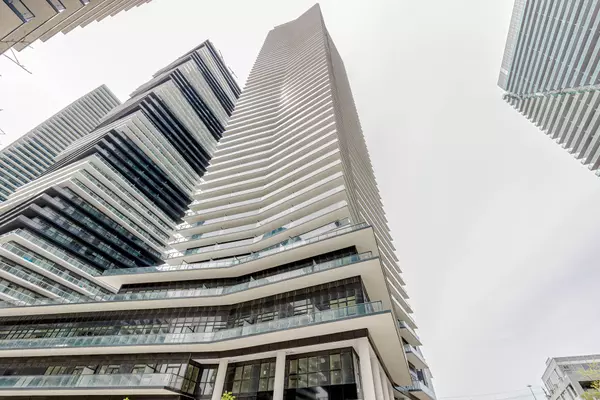38 Annie Craig DR #3807, Toronto W06, ON M8V 0A8