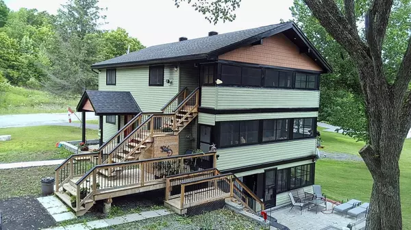 1857 Crow Lake RD, Frontenac, ON K0H 2B0
